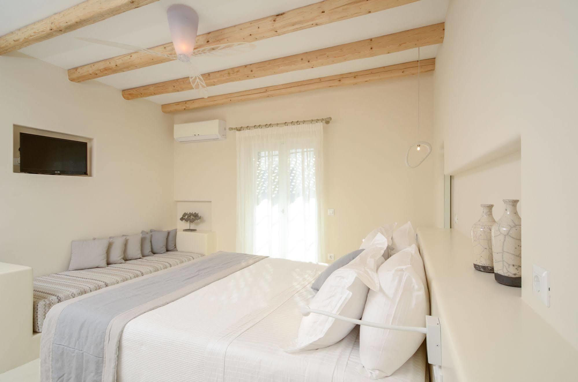 Antony Suites And Residences (Adults Only) Naxos City Exterior photo