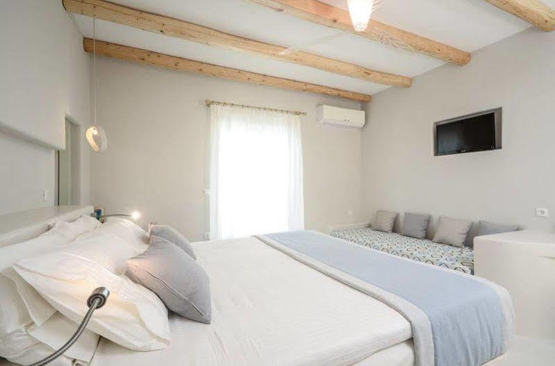 Antony Suites And Residences (Adults Only) Naxos City Exterior photo